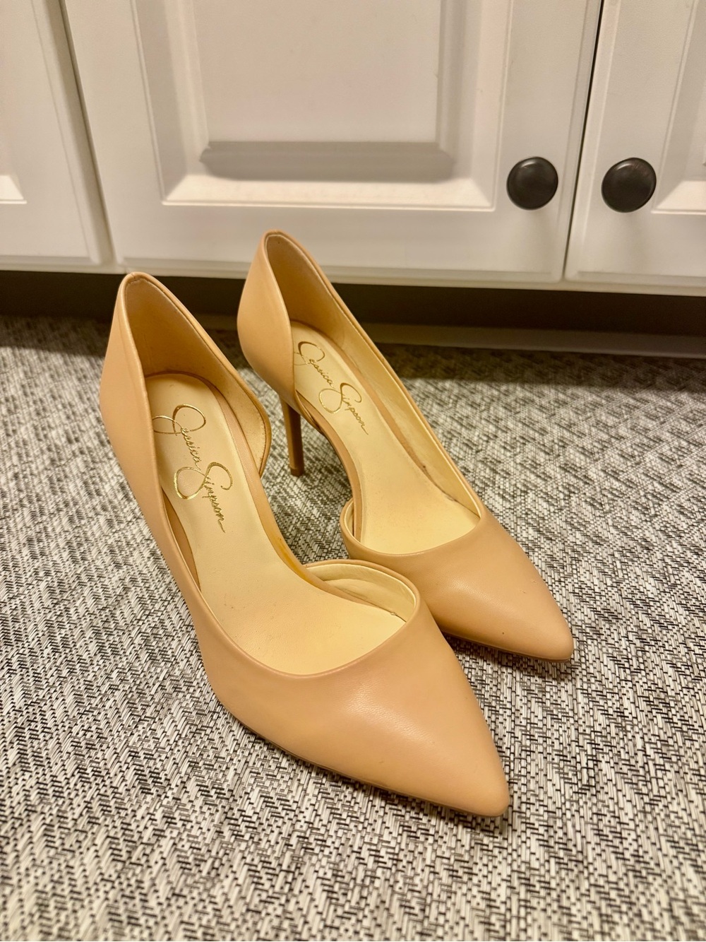 Jessica Simpson Nude Pointed-Toe Stiletto Pumps